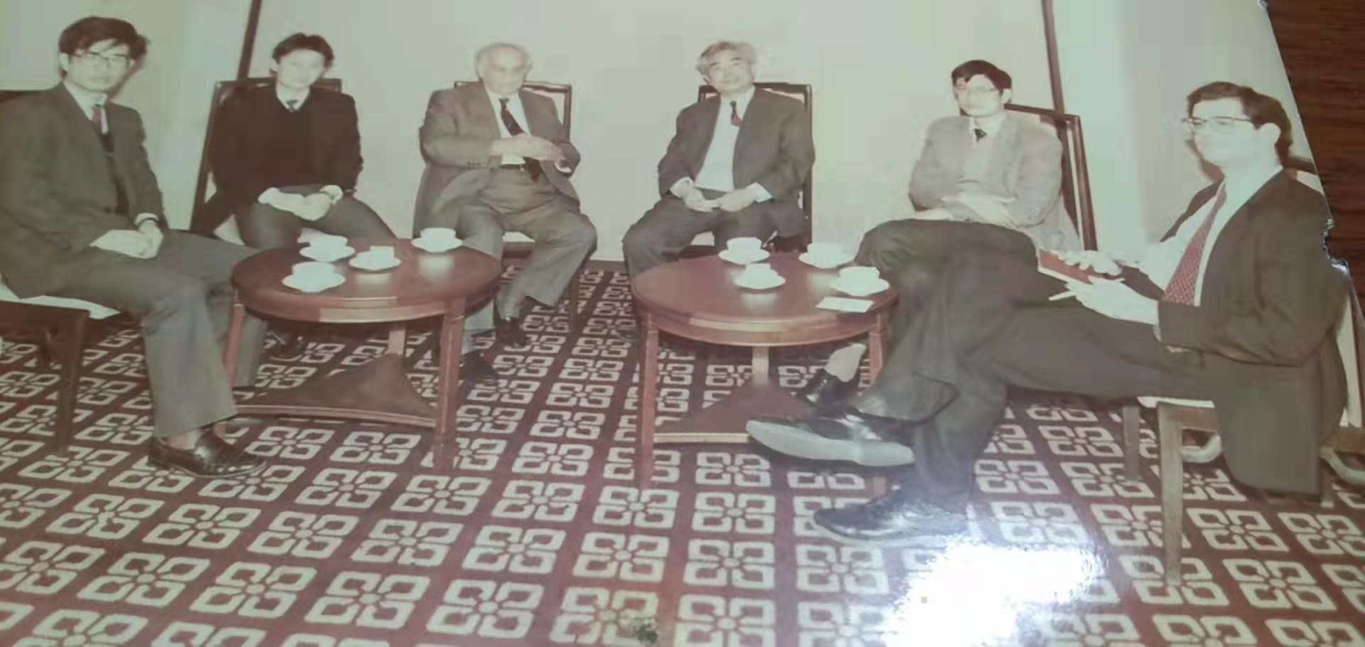 Jack Perry (third from left) at a meeting in Beijing, 1991.
