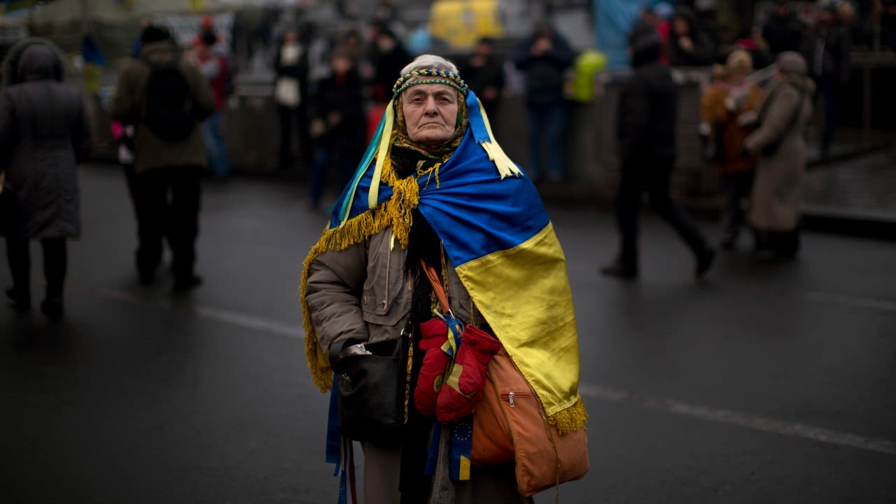 Months-long protests in Kyiv led to a crisis that would continue for many years.