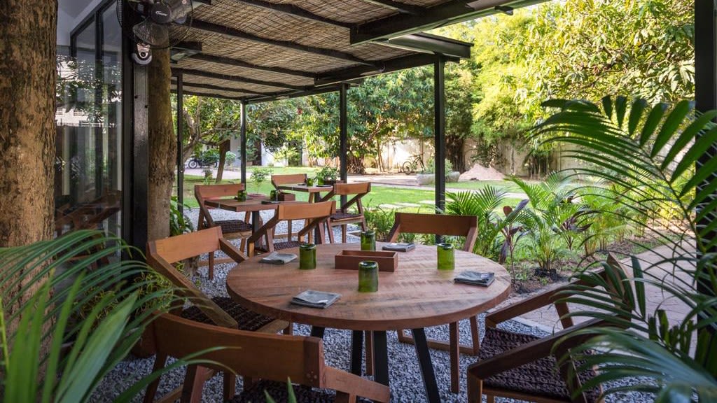Visitors to Vegh's Cambodian restaurant often did not know they were eating zero-waste food.