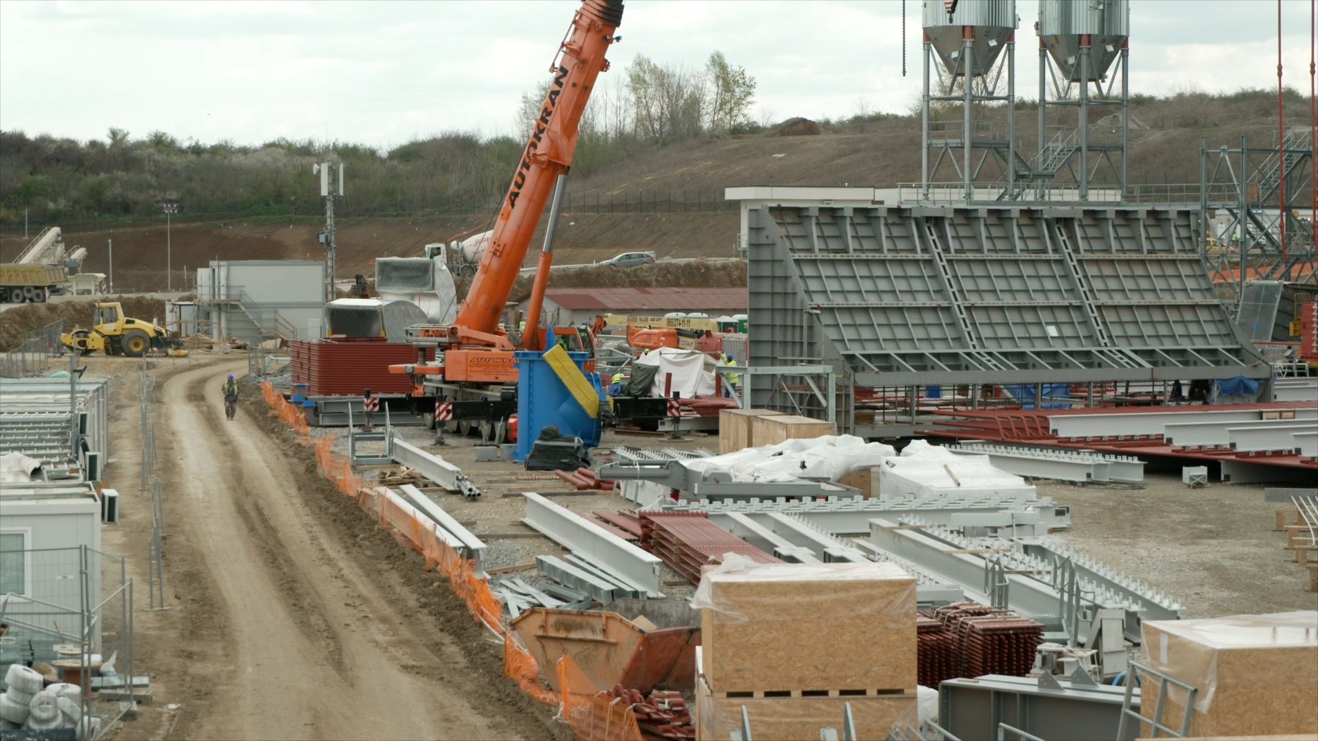A new waste-disposal facility is being built for Belgrade.