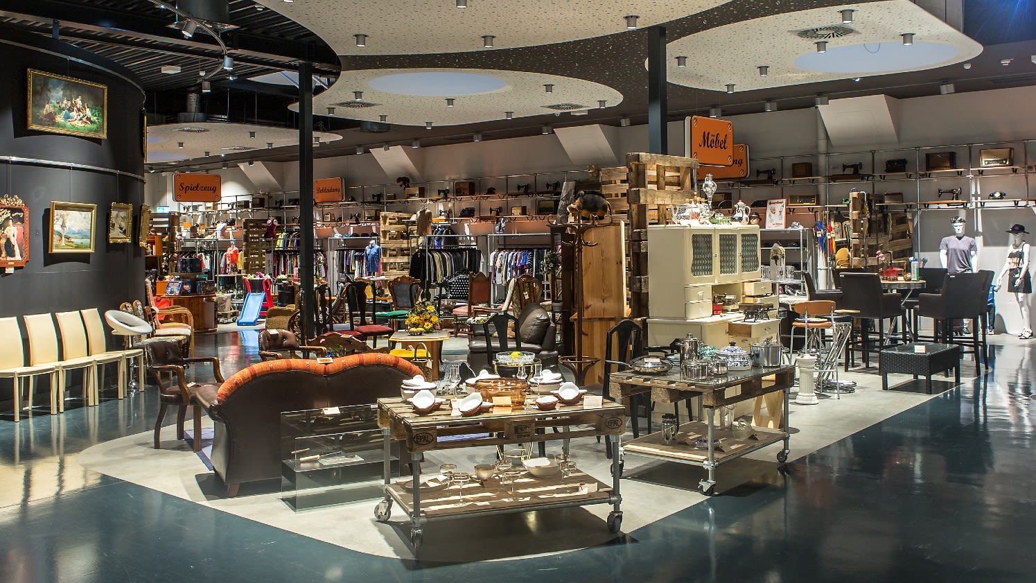 Some of the rubbish sent to Vienna's incinerator is saved and resold in an on-site shop.